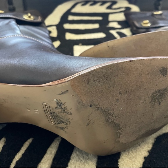 *Vintage* Coach Boots - Picture 2 of 6